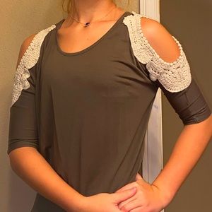 Rue 21 ash green shirt its a M but fits like a S